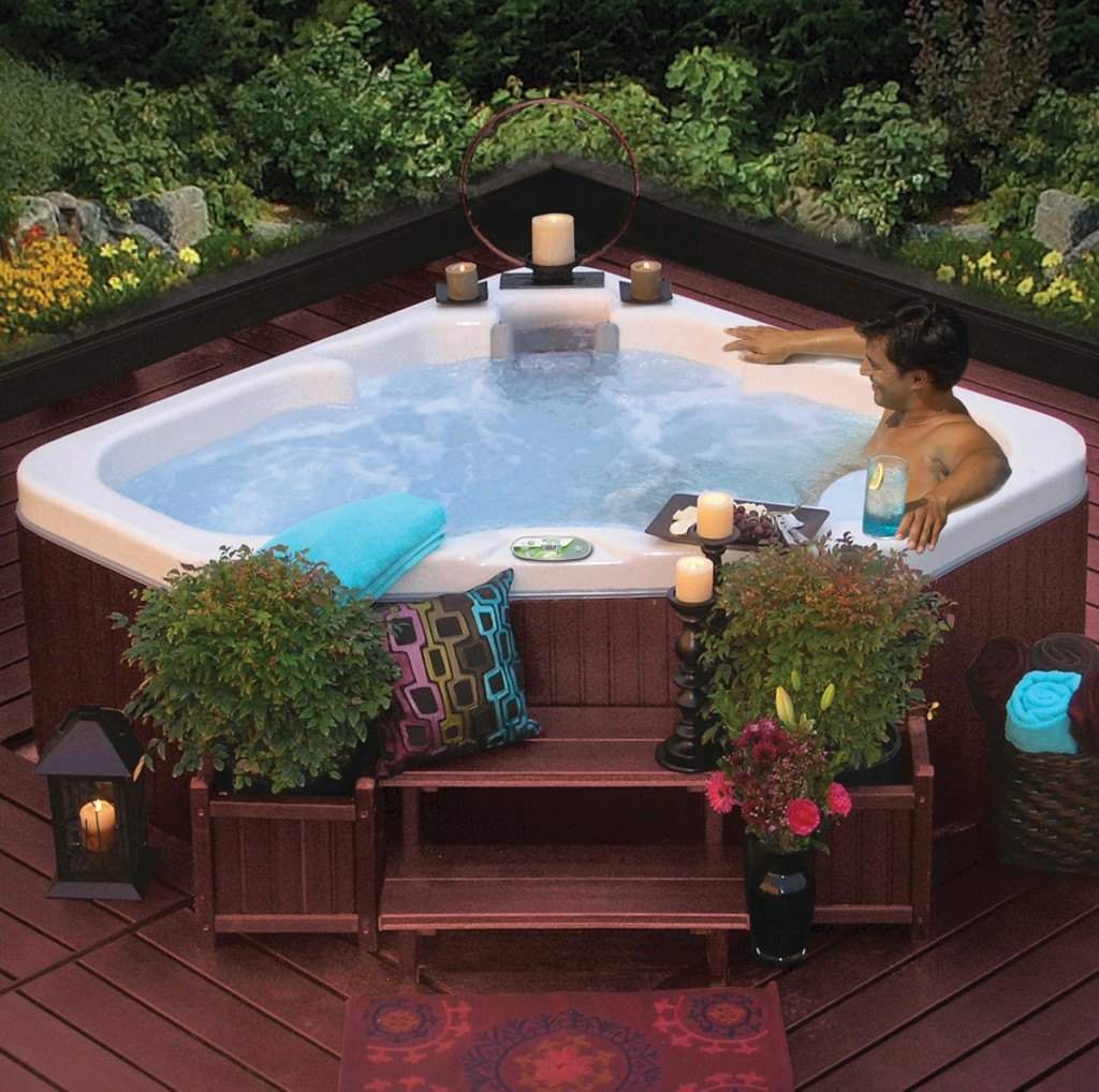 back yard decorating with your hot tub