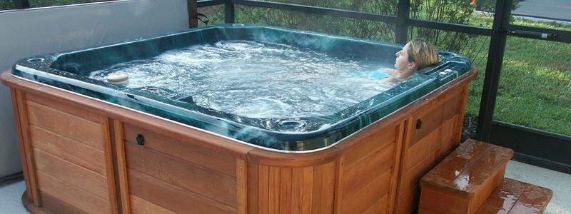 how hot tubs help lower stress