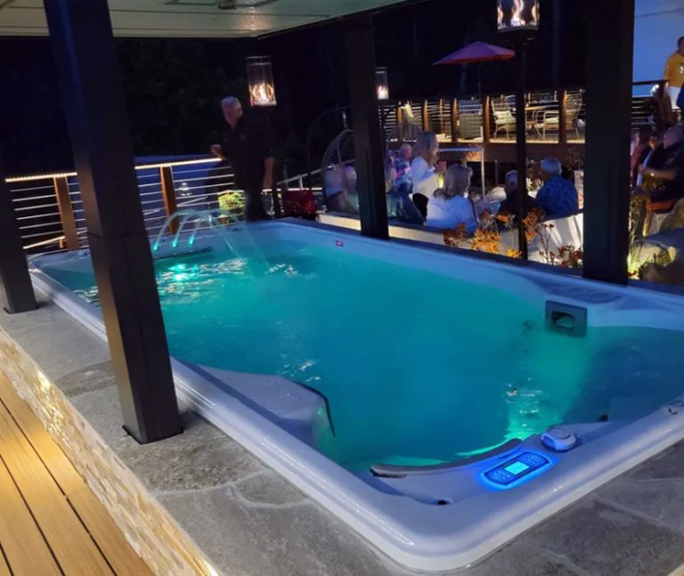 indoor jacuzzi pool
