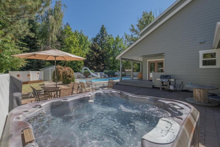 hot tub in different seasons