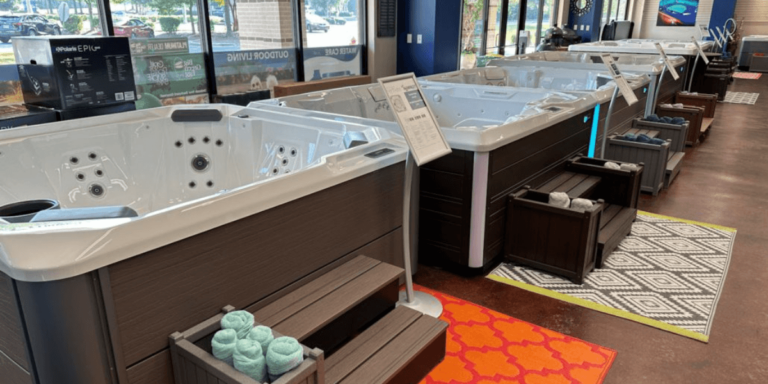 Hot Tubs in Expo